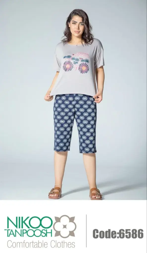 ست زنانه تیشرت یقه گرد و شلوارک  یکرو ویسکوز لایکرا چاپی